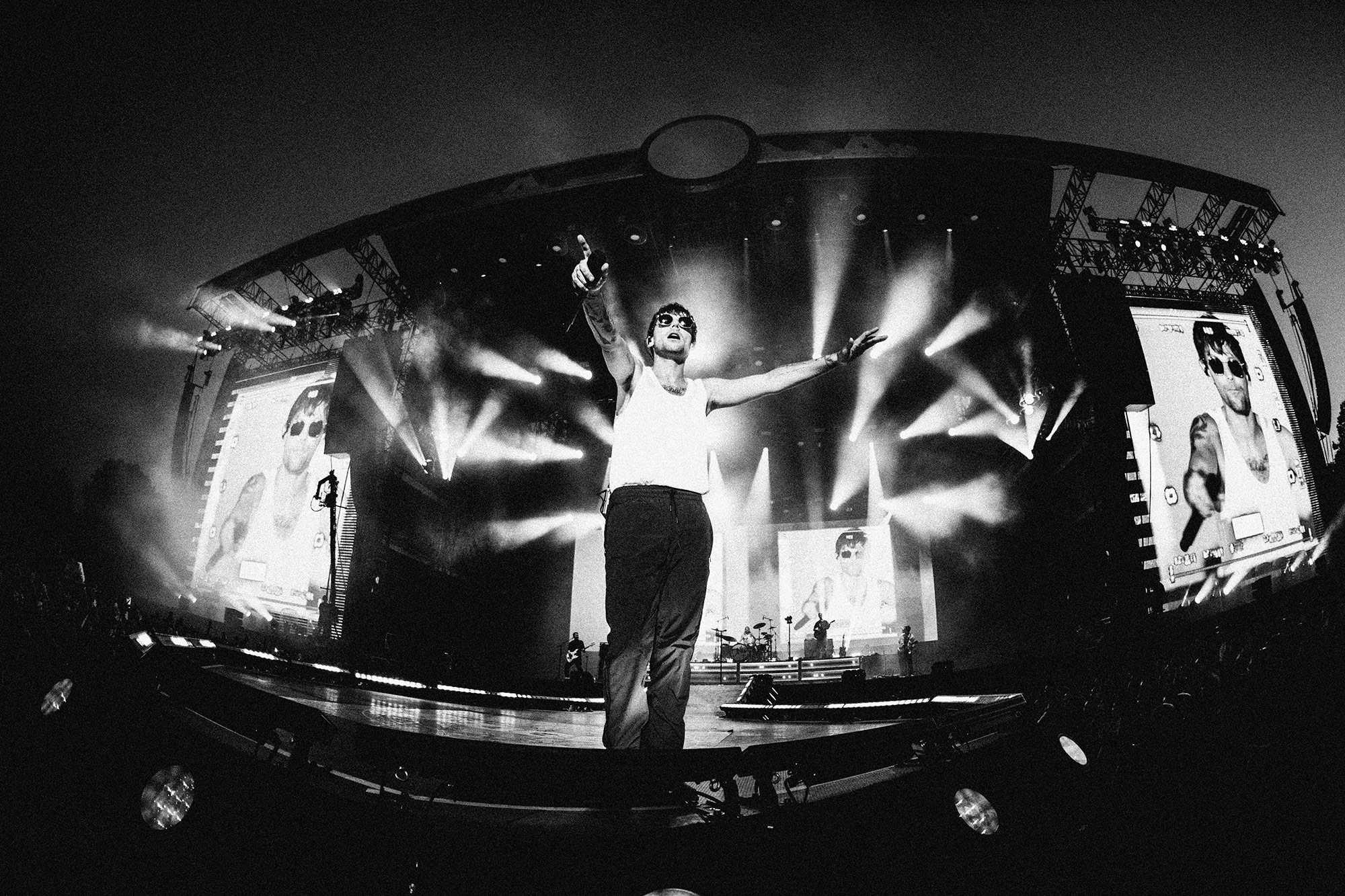 Louis Tomlinson | Official Website